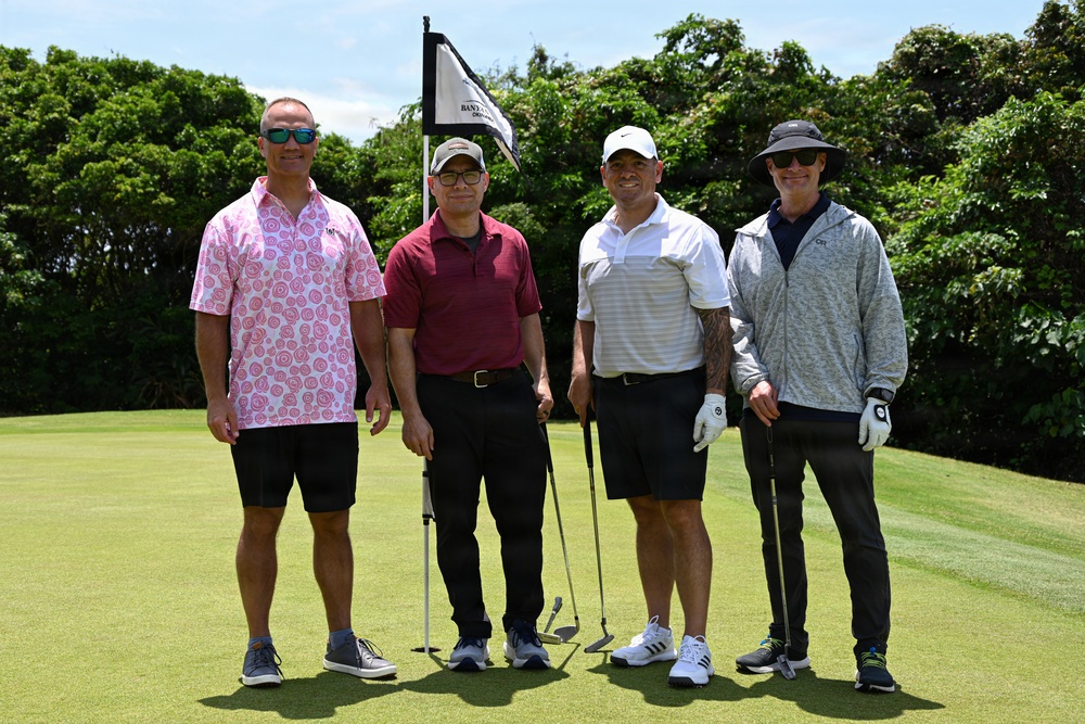 3rd Marine Logistics Group Holds Golf Event during a Commanders' Conference