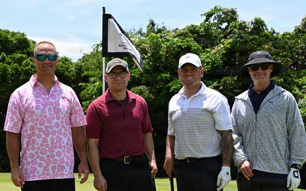 3rd Marine Logistics Group Holds Golf Event during a Commanders' Conference