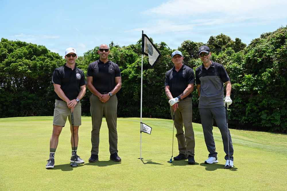 3rd Marine Logistics Group Holds Golf Event during a Commanders' Conference