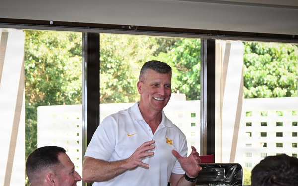 3rd Marine Logistics Group Holds Golf Event during a Commanders' Conference