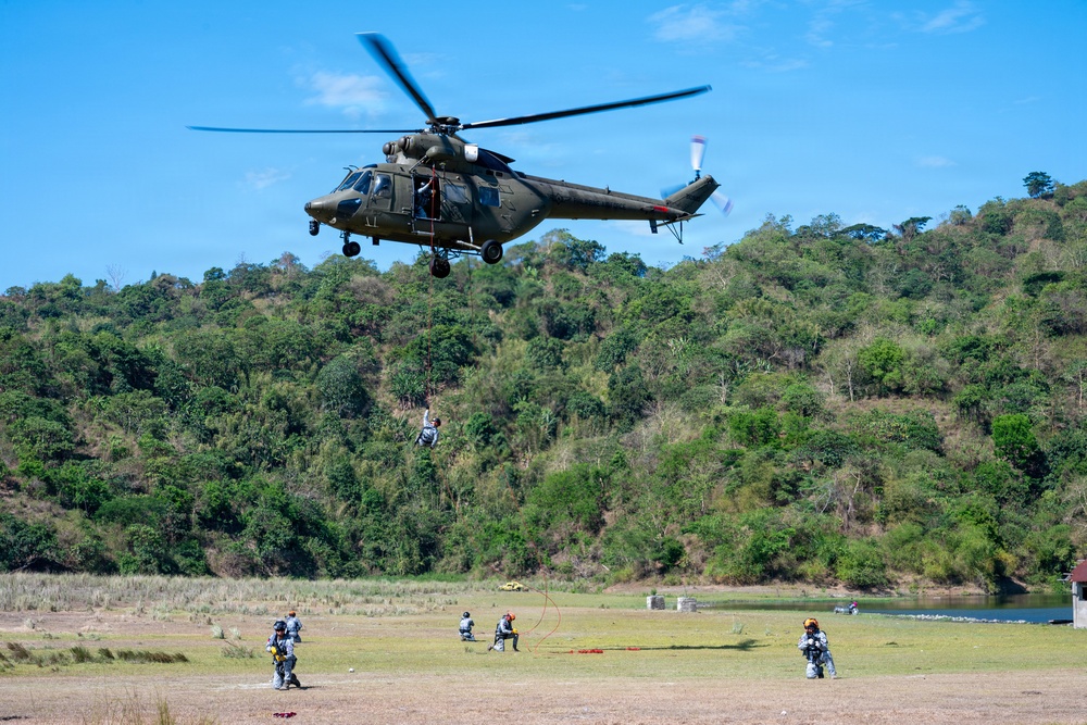 Balikatan 2026: USAF, PAF conduct joint pararescue training