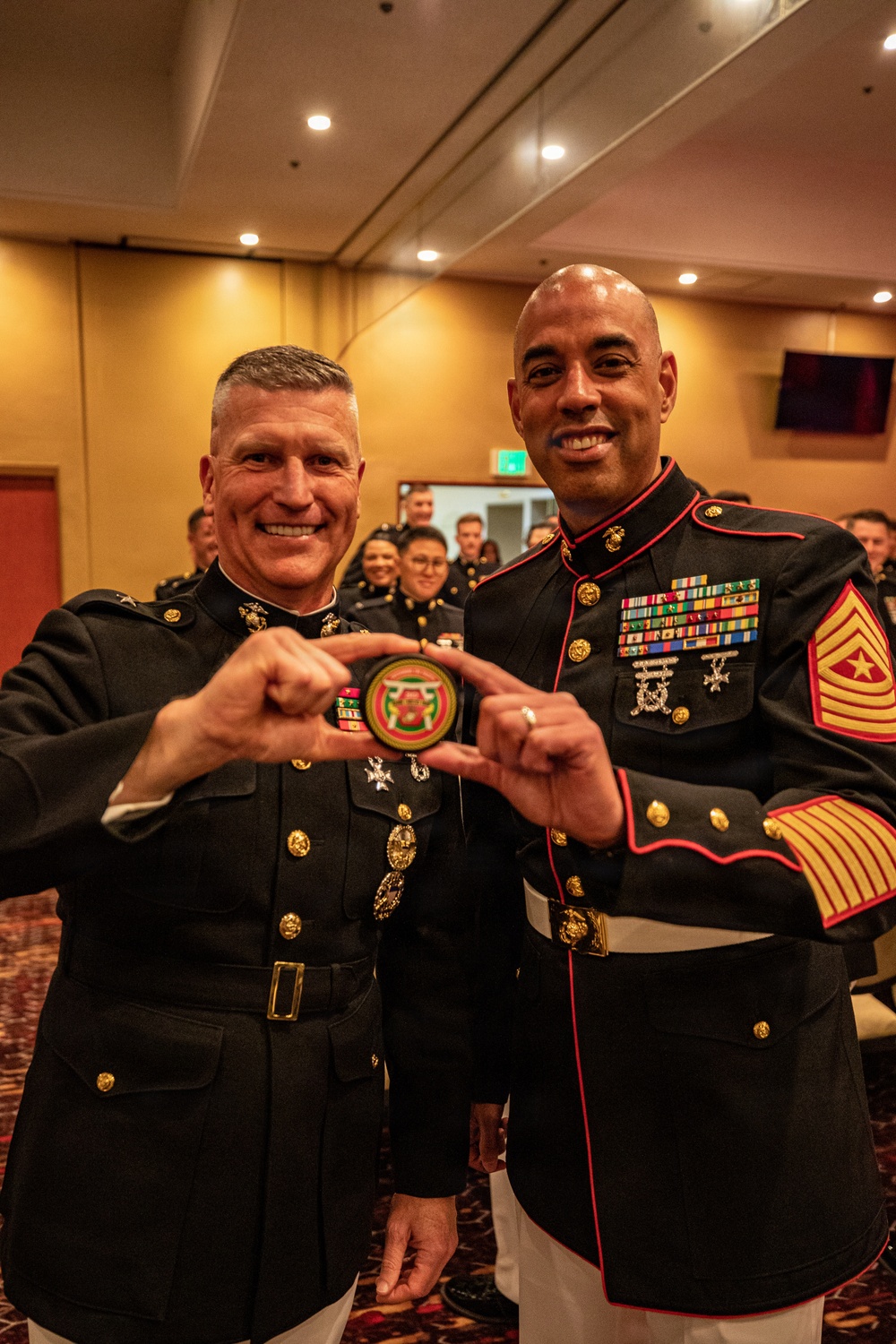 Sgt. Maj. Cordero Receives Award from Brig. Gen. Collins