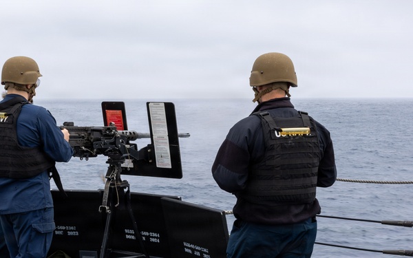 USS Mustin conducts a live-fire exercise