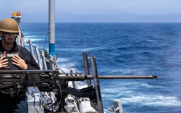 USS Mustin conducts a live-fire exercise