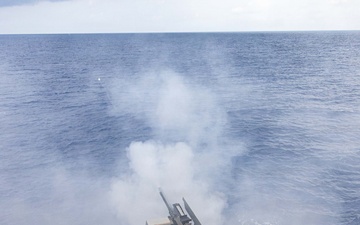 USS Mustin conducts a live-fire exercise with a Mk 38 Mod 4 machine gun