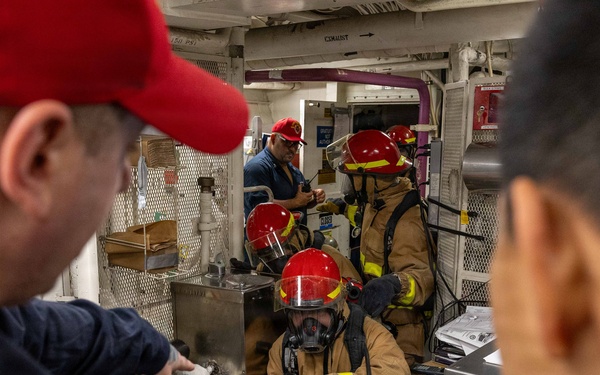 USS Mustin conducts a damage control training drill