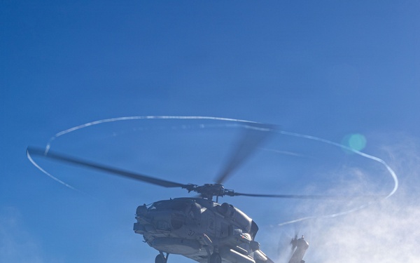 USS Mustin conducts flight operations