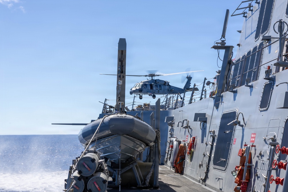 USS Mustin conducts flight operations