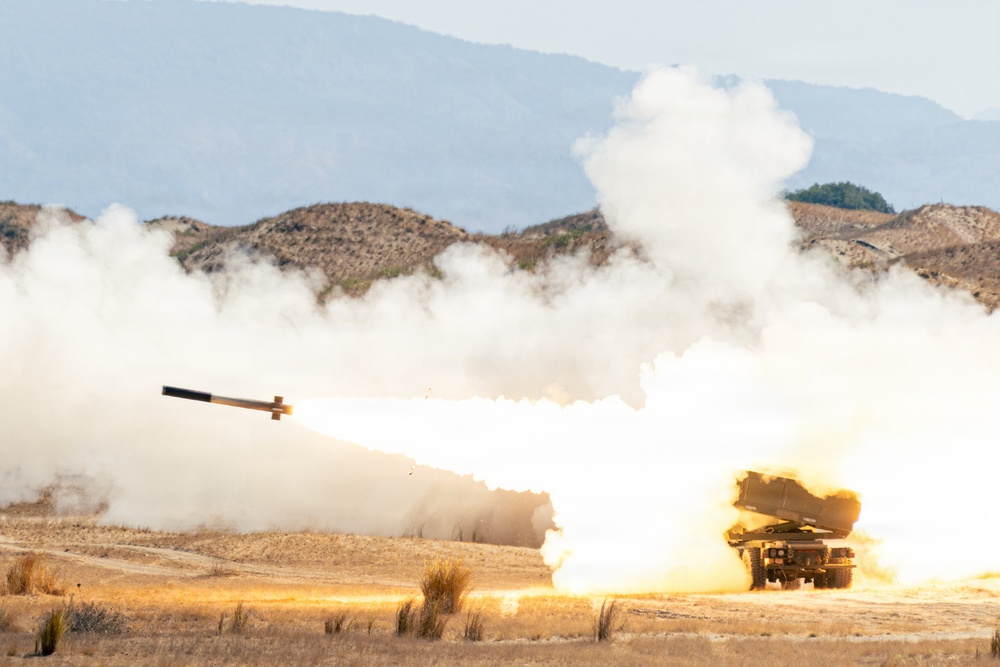 Balikatan 2026: 25th ID fires HIMARS during CLLFX in the Philippines