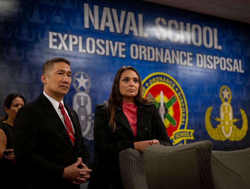 Navy Secretary returns to EOD school