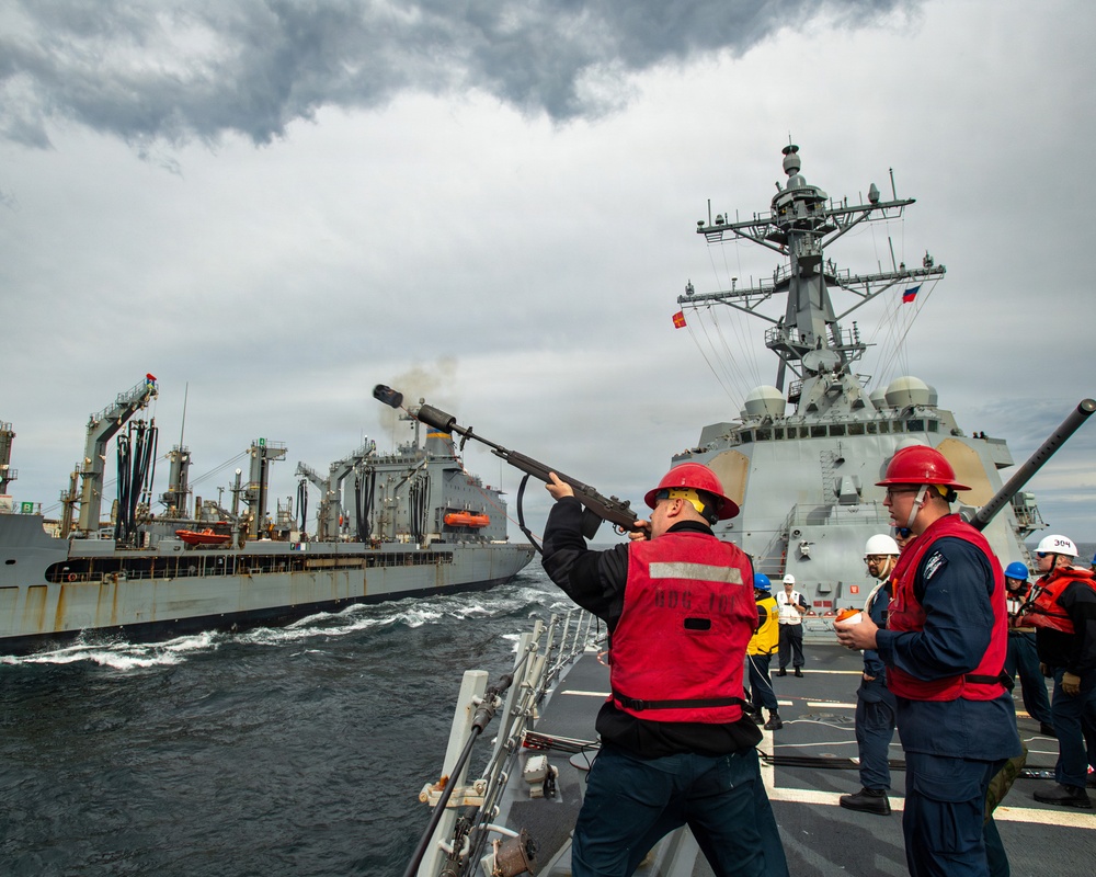 USS Gridley Conducts Underway Replenishment With USNS Patuxent