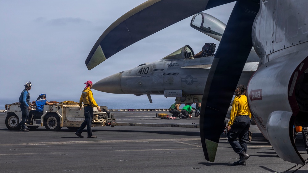Abraham Lincoln Conducts Flight Deck Operations