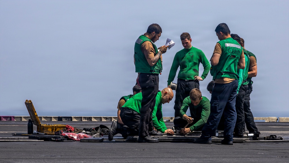 Abraham Lincoln Conducts Flight Deck Operations