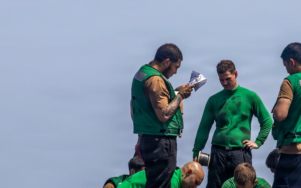 Abraham Lincoln Conducts Flight Deck Operations