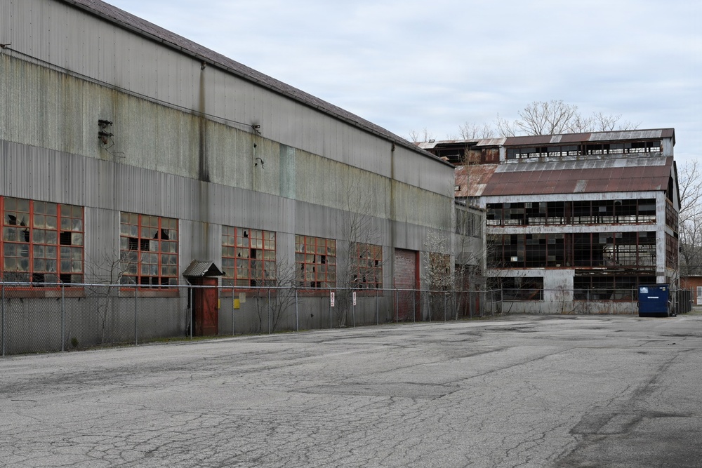 USACE Showcases Ongoing FUSRAP Mission During DOE Visit
