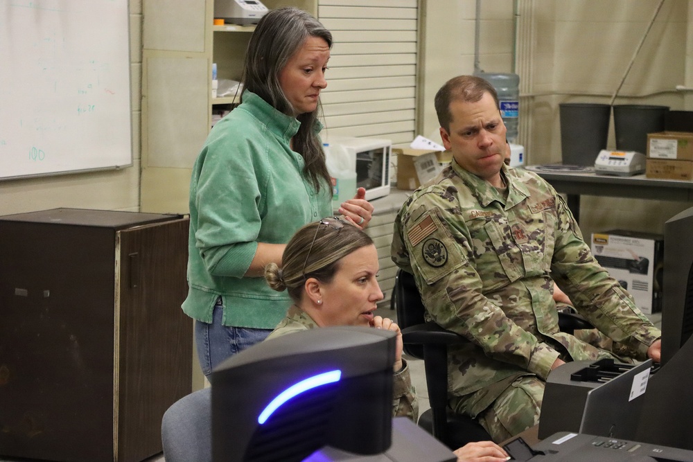 Army Biologists Advance Warfighter Readiness through Hands-On Training