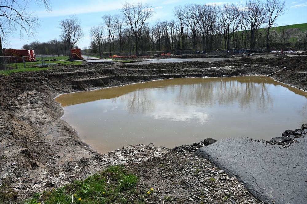 USACE Showcases Ongoing FUSRAP Mission During DOE Visit
