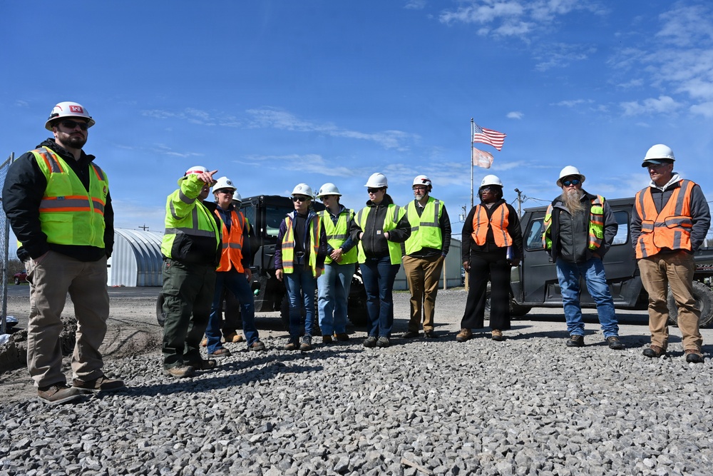 USACE Showcases Ongoing FUSRAP Mission During DOE Visit