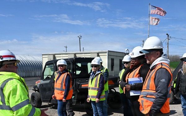 USACE Showcases Ongoing FUSRAP Mission During DOE Visit