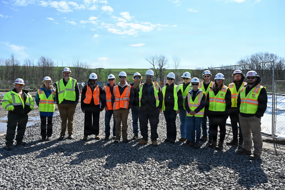 USACE Showcases Ongoing FUSRAP Mission During DOE Visit