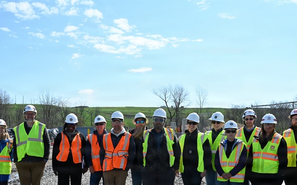 USACE Showcases Ongoing FUSRAP Mission During DOE Visit