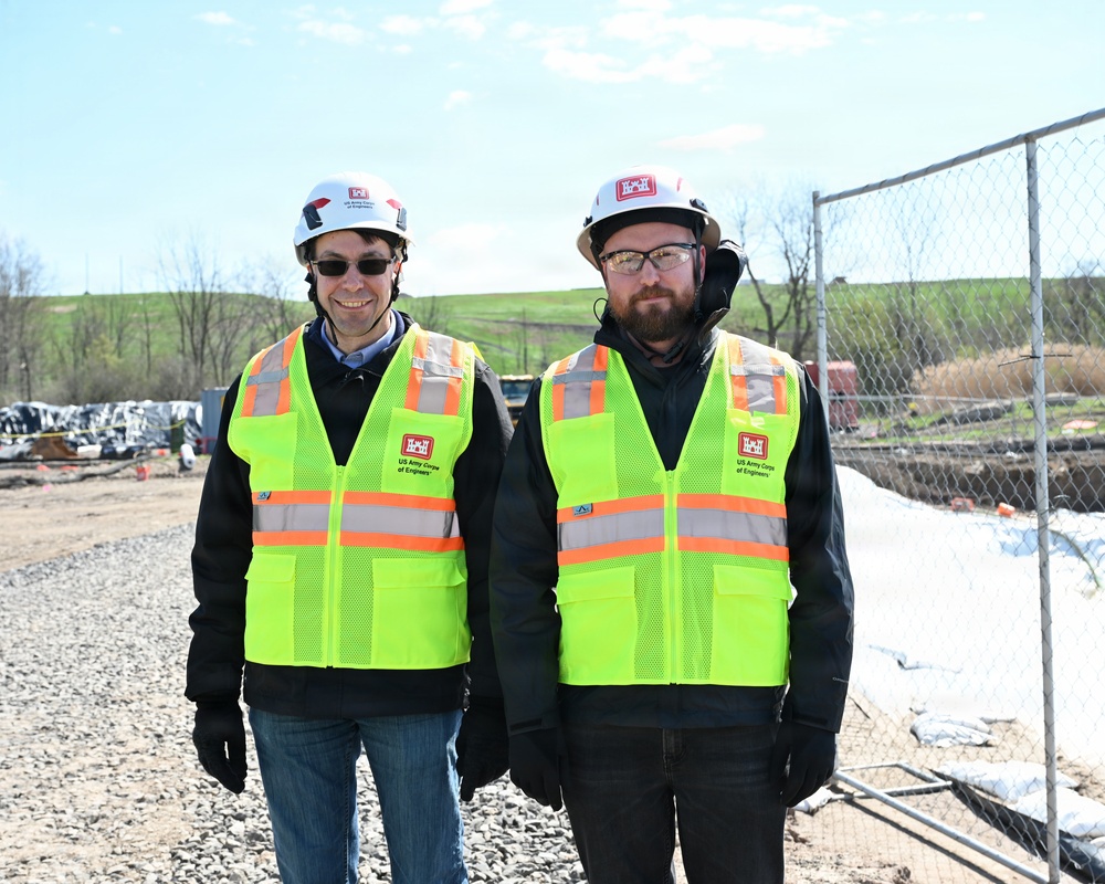 USACE Showcases Ongoing FUSRAP Mission During DOE Visit