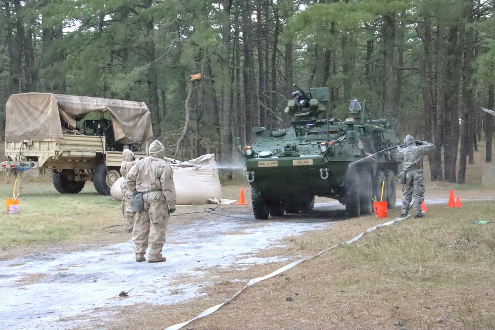 JB MDL- 231st Chemical Company Conducts Vehicle Decontamination