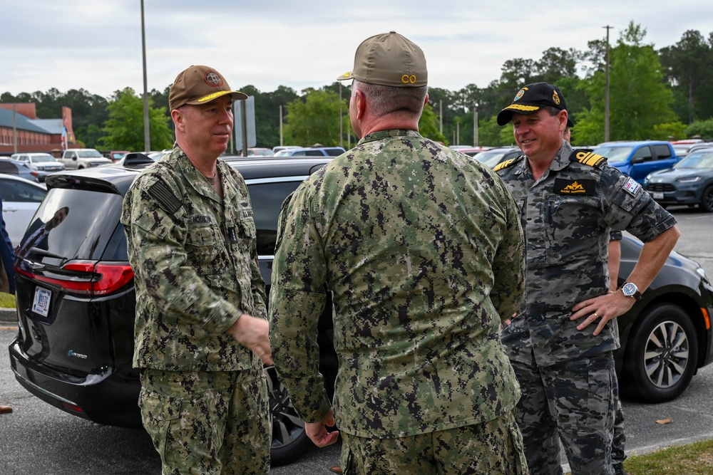 Naval Reactors and Chief of the Royal Australian Navy visit NNPTC