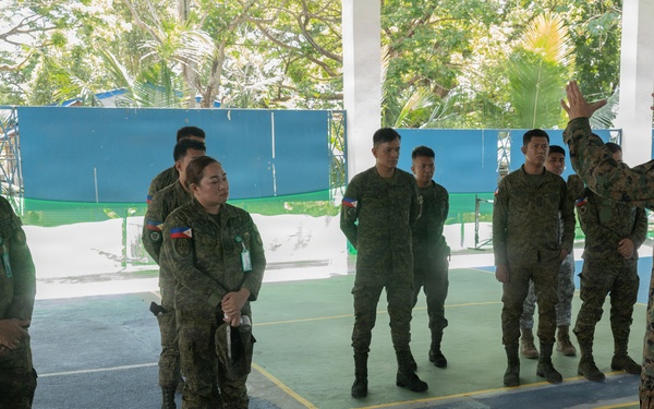 U.S., Philippines Armed Forces conduct an Air Delivery SME Exchange