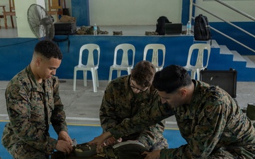U.S., Philippines Armed Forces conduct an Air Delivery SME Exchange