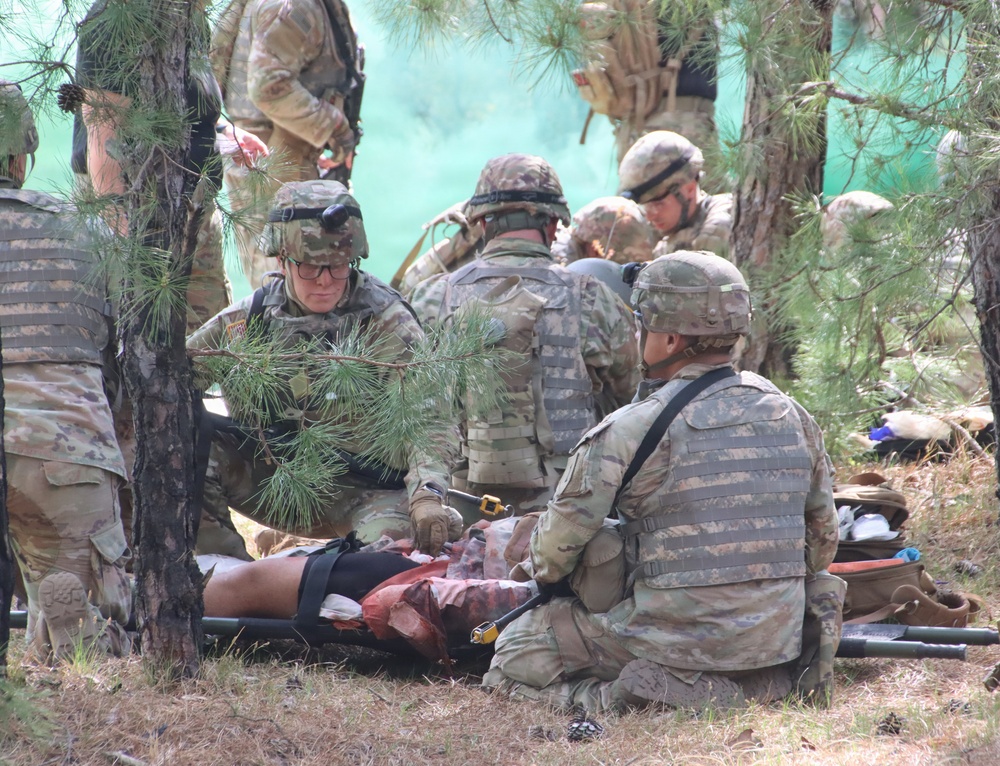 JB MDL- Armor Division Soldier Treats for Shock at 1-254th Regiment Course