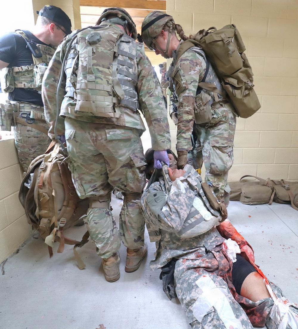JB MDL- 1-254th Regiment Transition Course Students Demonstrate Teamwork in Tactical Care