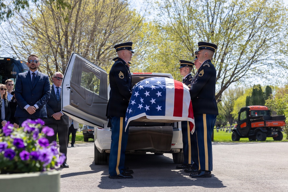 WWII Medal of Honor recipient Capt. Willibald Bianchi laid to rest