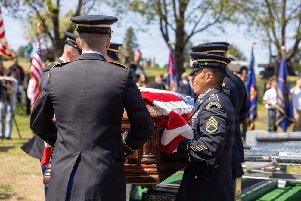 WWII Medal of Honor recipient Capt. Willibald Bianchi laid to rest