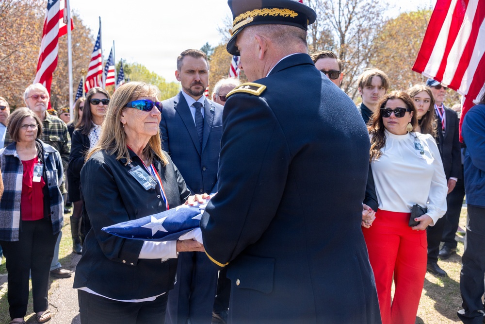 WWII Medal of Honor recipient Capt. Willibald Bianchi laid to rest