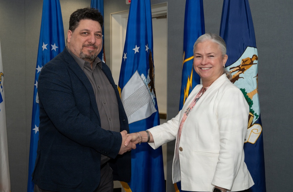 Electronic Systems Directorate welcomes new honorary commander