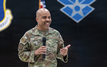 AFRC senior enlisted advisor visits Wright Patterson Air Force Base
