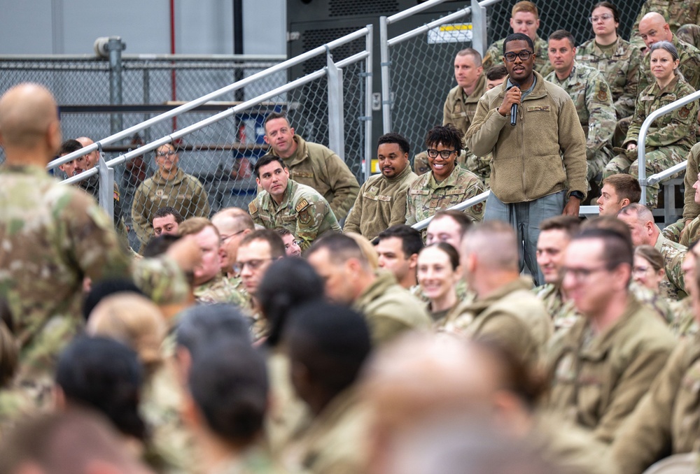 AFRC senior enlisted advisor visits Wright Patterson Air Force Base