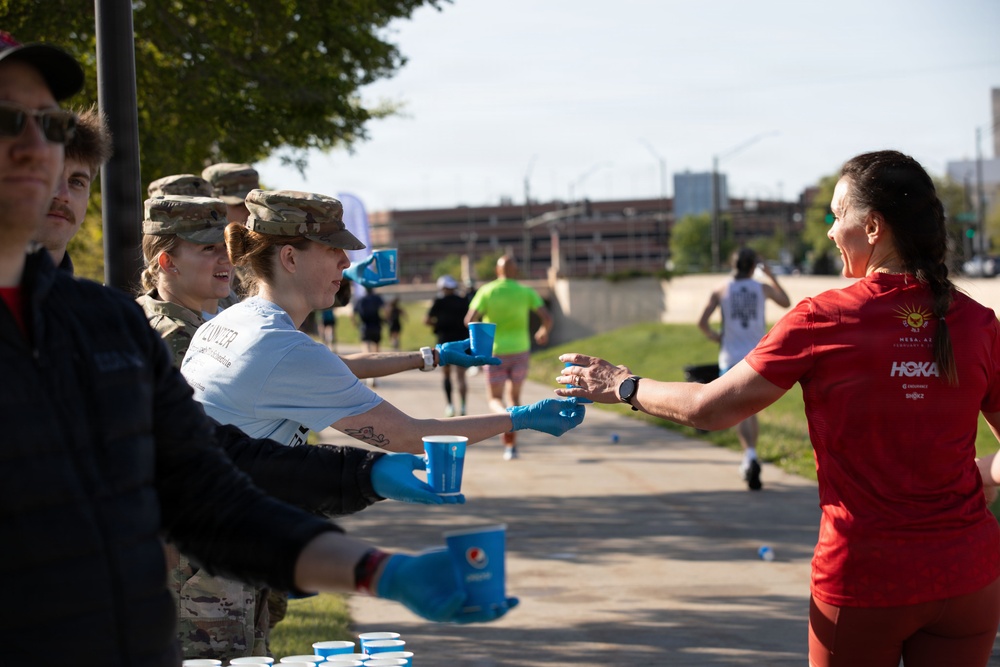 National Guard Participates in 2026 Lincoln Marathon