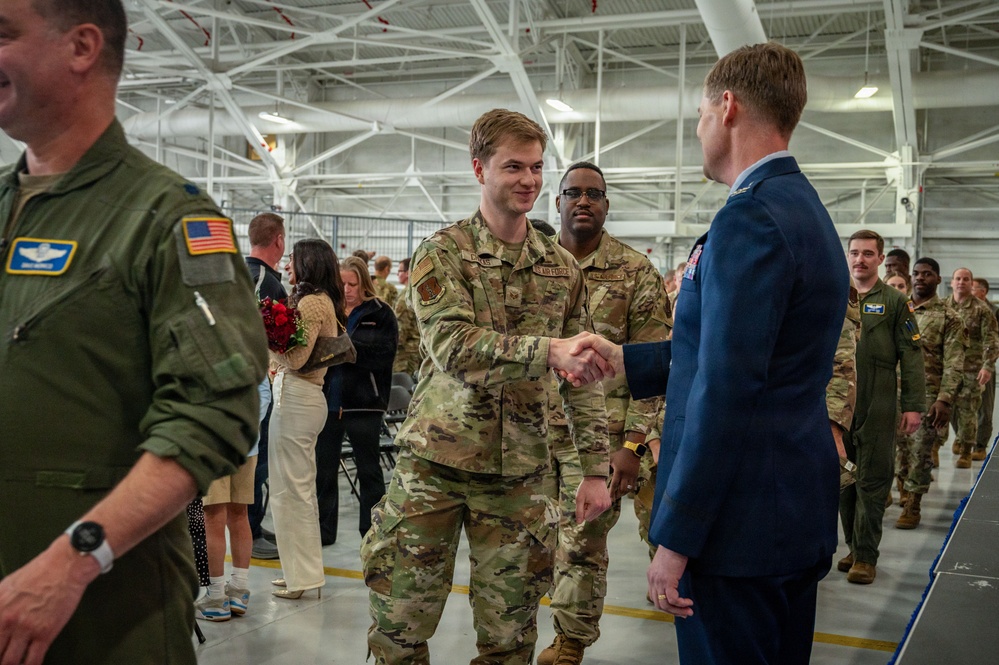 Connecticut's 103d Airlift Wing welcomes new wing commander
