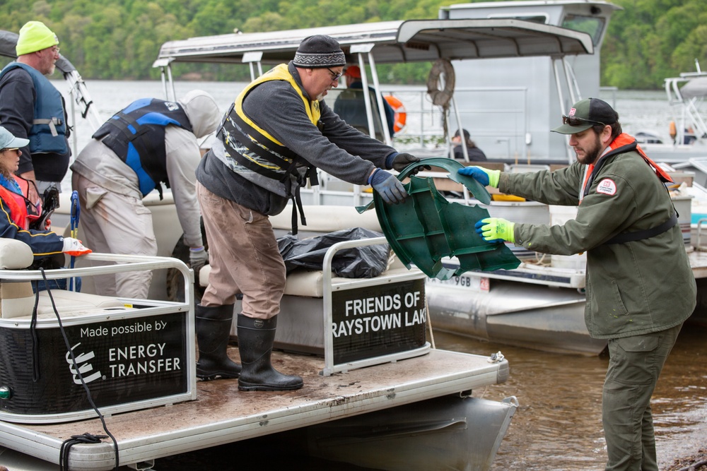 Community Volunteers Join Friends of Raystown Lake and USACE for Annual Raystown Lake Cleanup Day