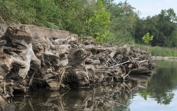 NRCS works with Arkansas partner to restore riverbanks and improve water quality