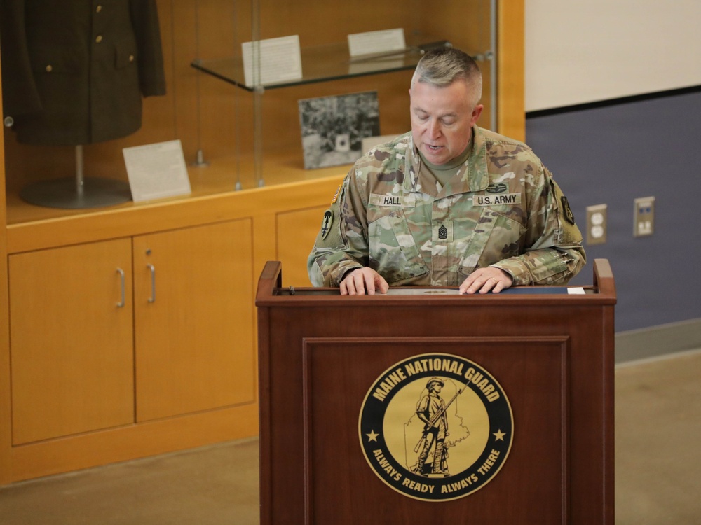 Rhode Island Awards Maine Soldiers