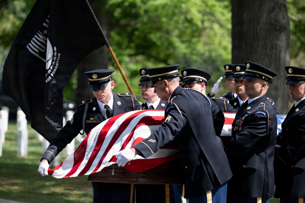 Full Military Funeral Honors with Escort are Conducted for U.S. Army Air Forces Sgt. James Murray in Section 71