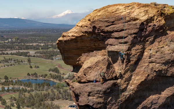 1st Special Forces Group (Airborne) conducts Basic Mountain Operator-Summer course