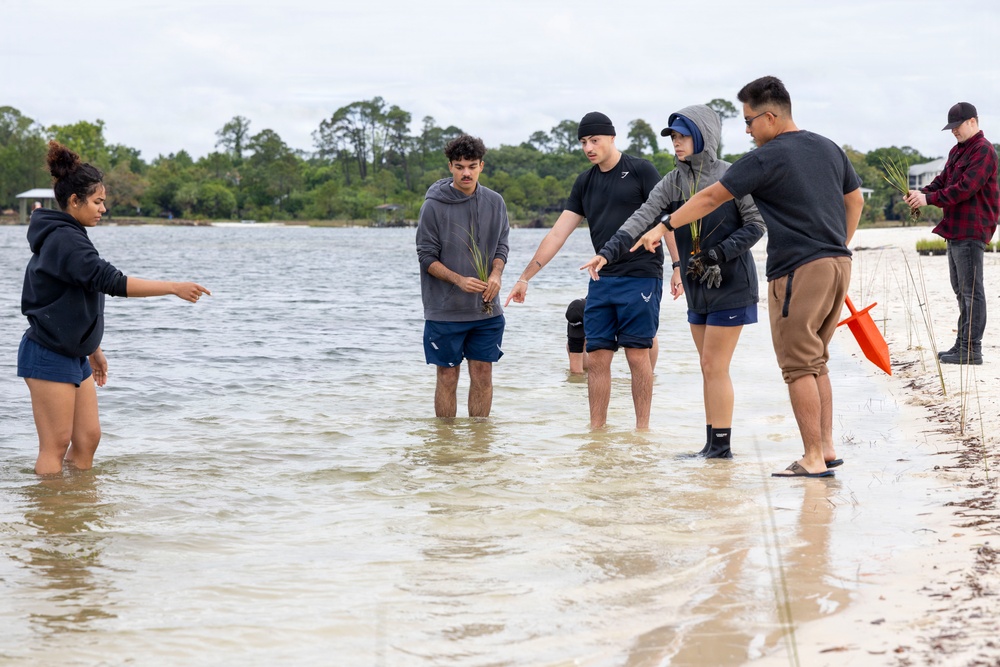 NAS Pensacola Volunteers Restore White Island Shoreline