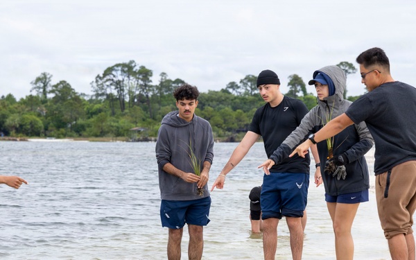NAS Pensacola Volunteers Restore White Island Shoreline