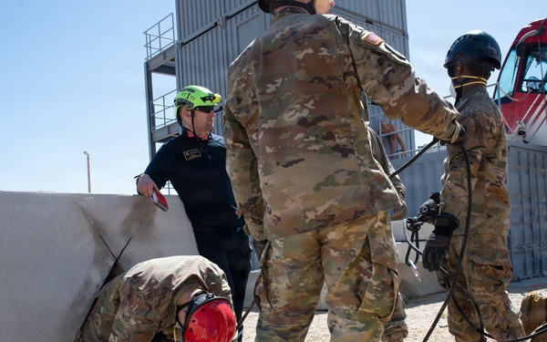 85th Civil Support Team Supports Simulated Trainwreck Response at Camp Williams