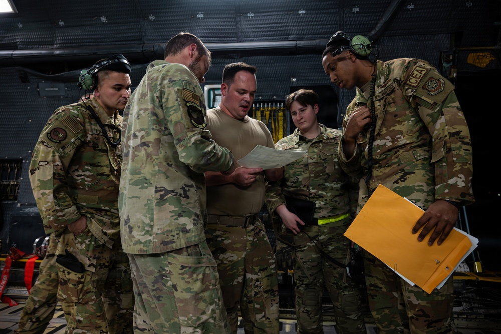 9th AS supports U.S. Navy Seabee Asset Deployment