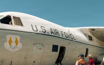 C-141 Association Visit Edwards Air Force Base